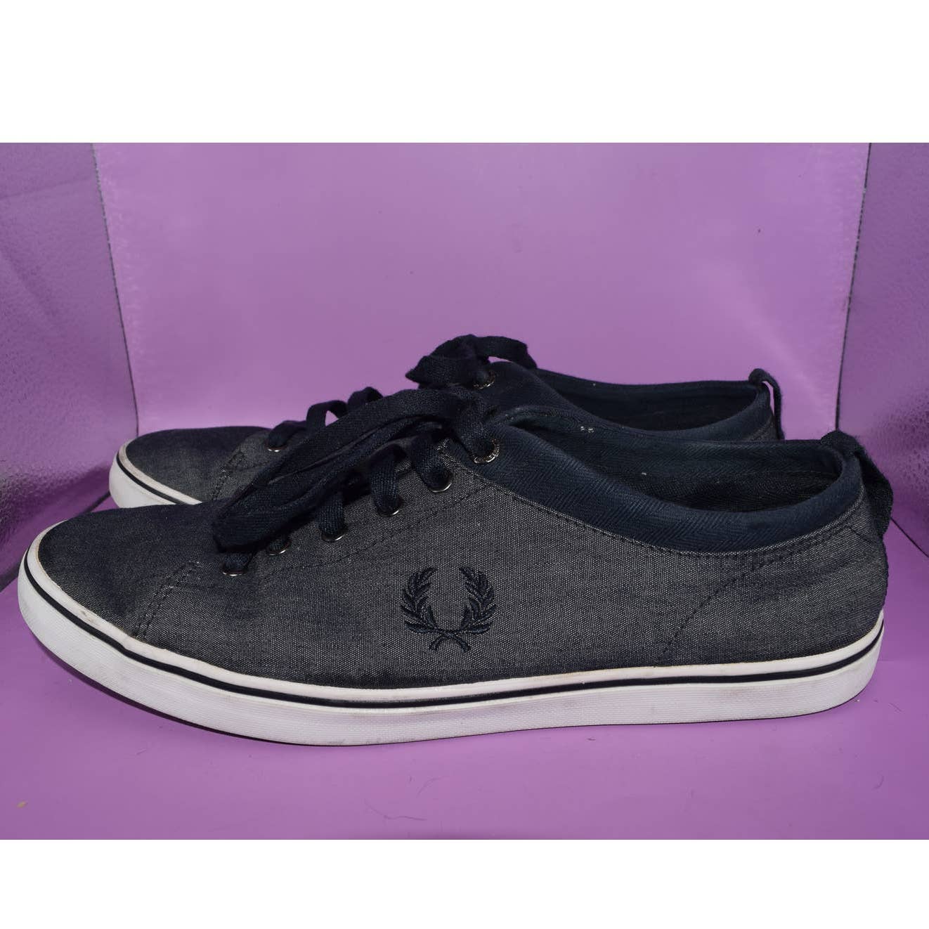 Fred Perry Chambray Blue Tennis Shoes Sneakers - 10.5