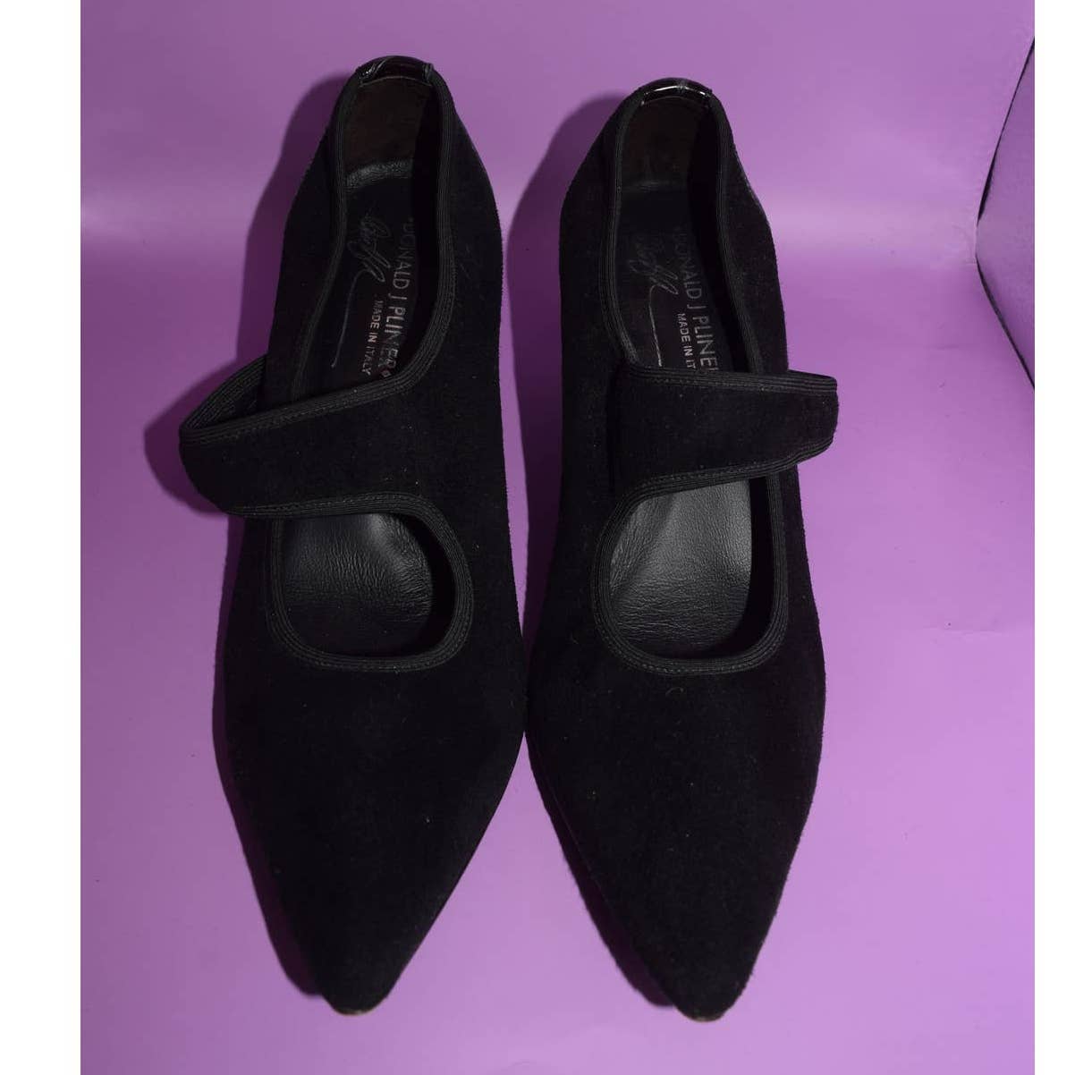 Donald Pliner Black Suede Leather Kitten Heel - 8.5