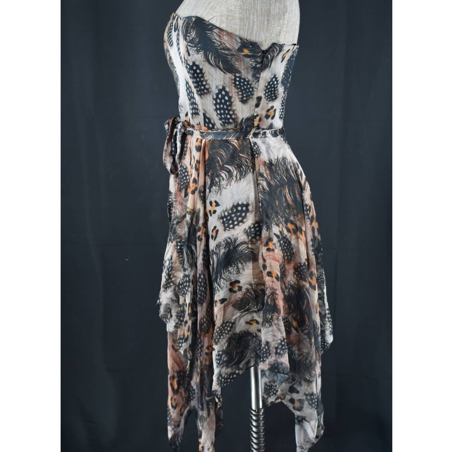NWT Ever New Melbourne Animal Print Handkerchief Hem Strapless Dress- 6