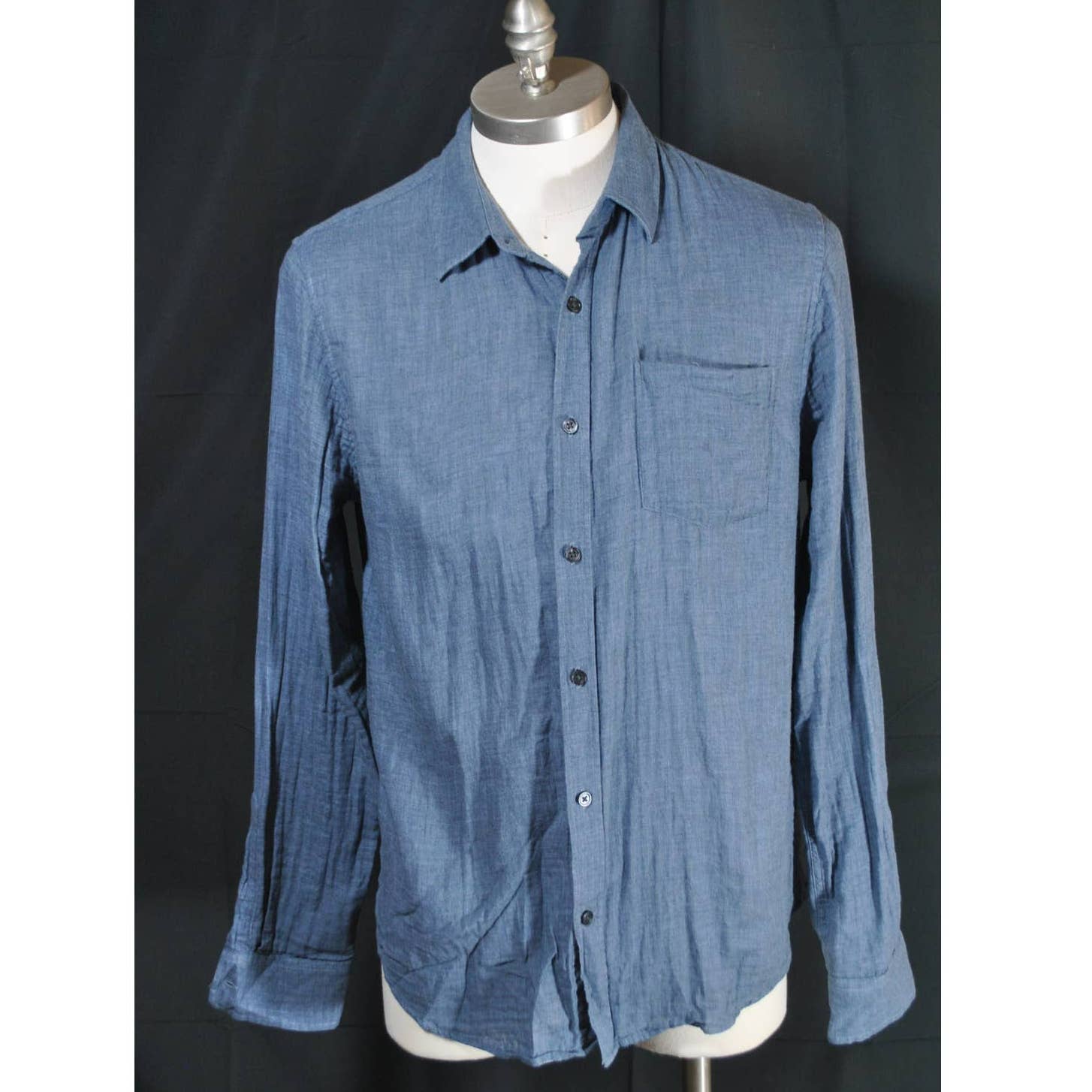 Vince Chambray Blue Button Up Shirt - M