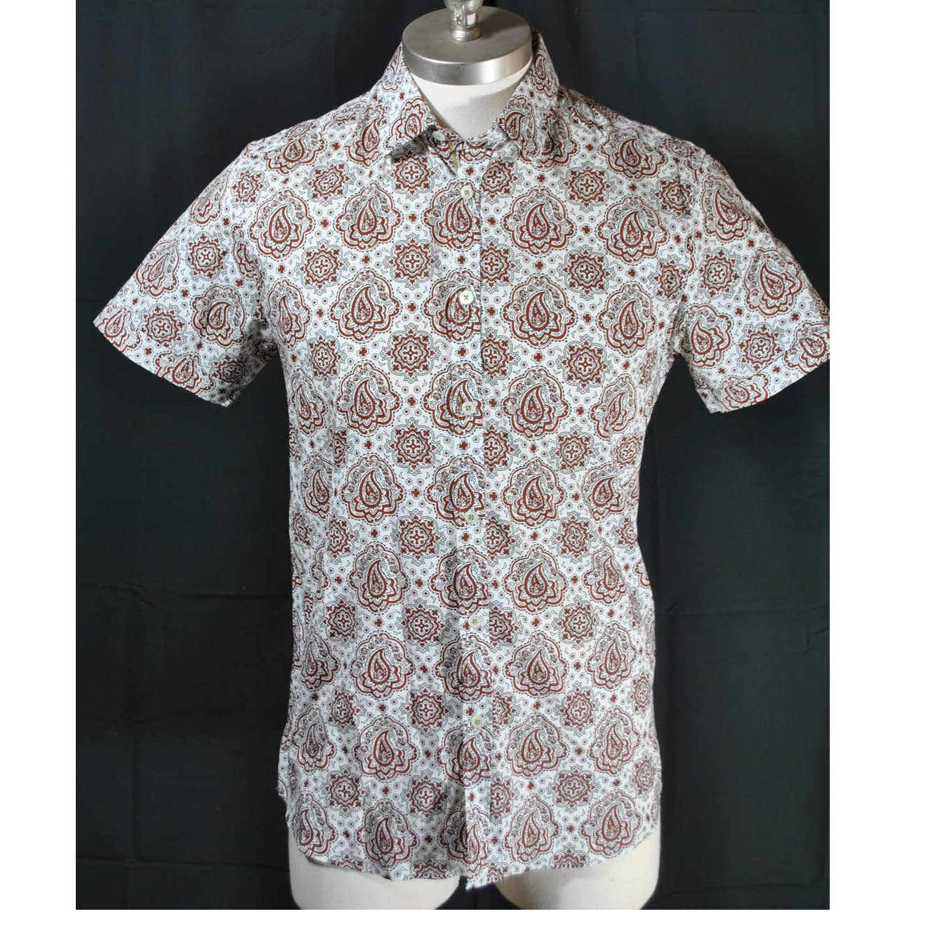Ted Baker White Maroon Paisley Short Sleeve Button Up Shirt -3 (M)