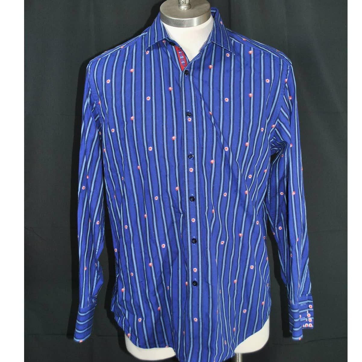 Robert Graham Blue Floral Button Up Shirt - L
