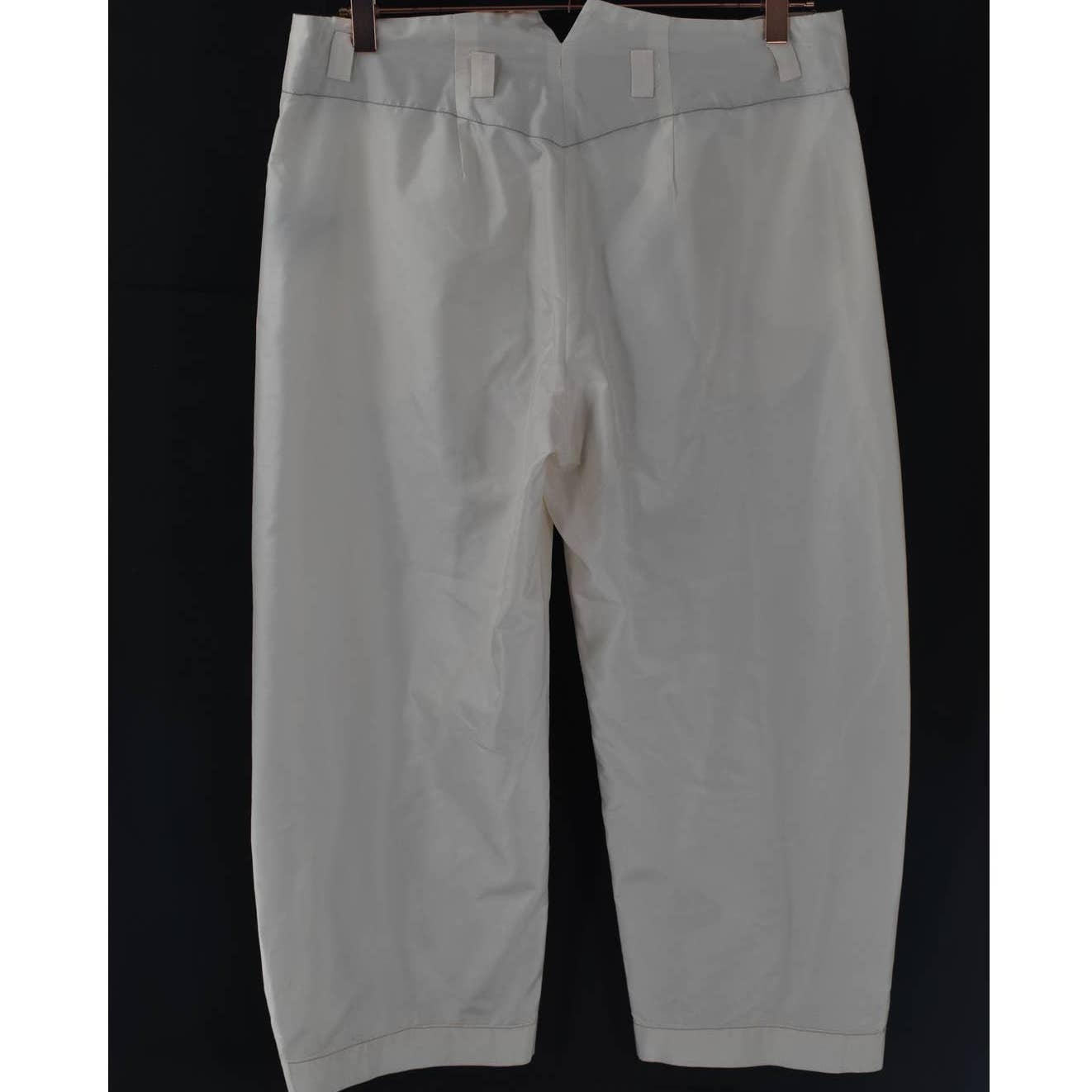 Rozae Nichols 100% Silk Cropped Wide Leg Cream Pants- 6