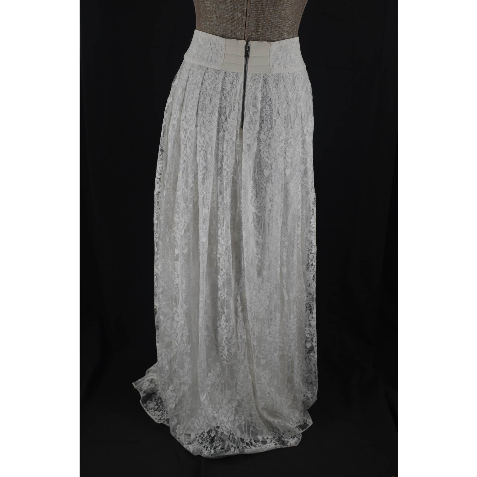 Alice + Olivia White Lace Maxi Long Skirt - 2