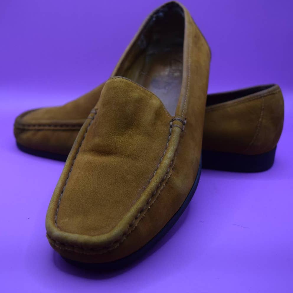 Clarks Suede Square Toe Driving Shoe Loafer - 7