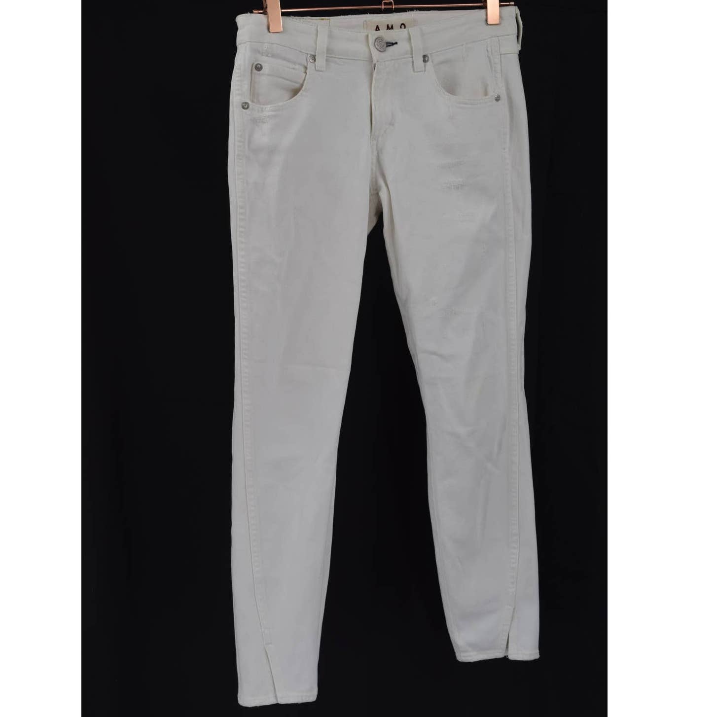 AMO Twist White Distressed Denim Jeans - 26