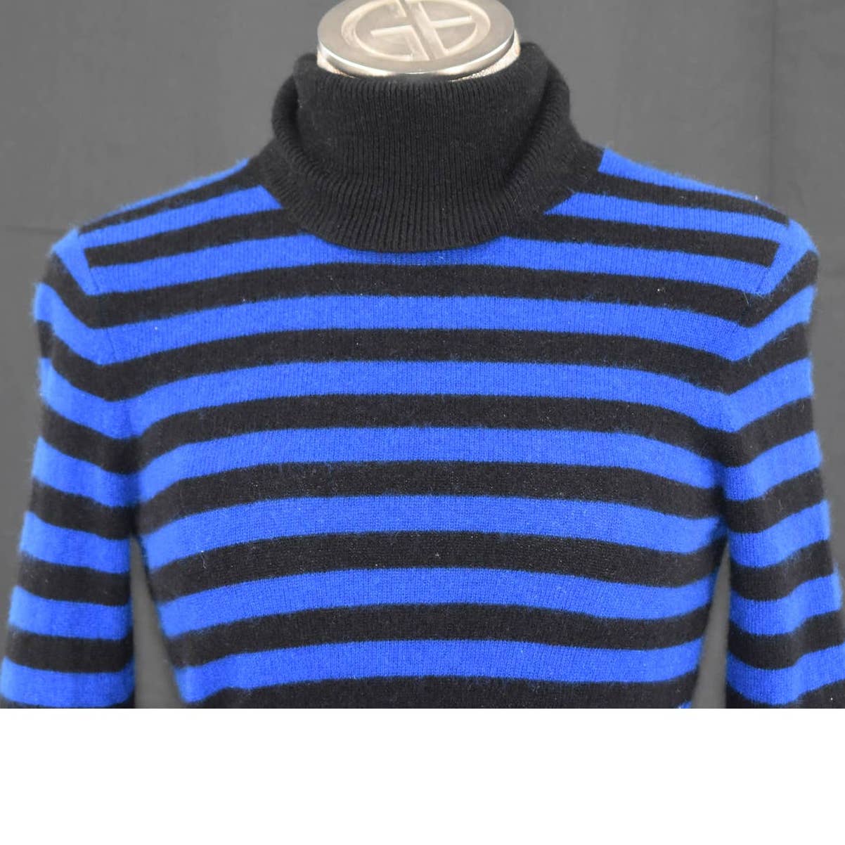 Bloomingdale's Cashmere Black and Blue Striped Turtle Neck Sweater - M