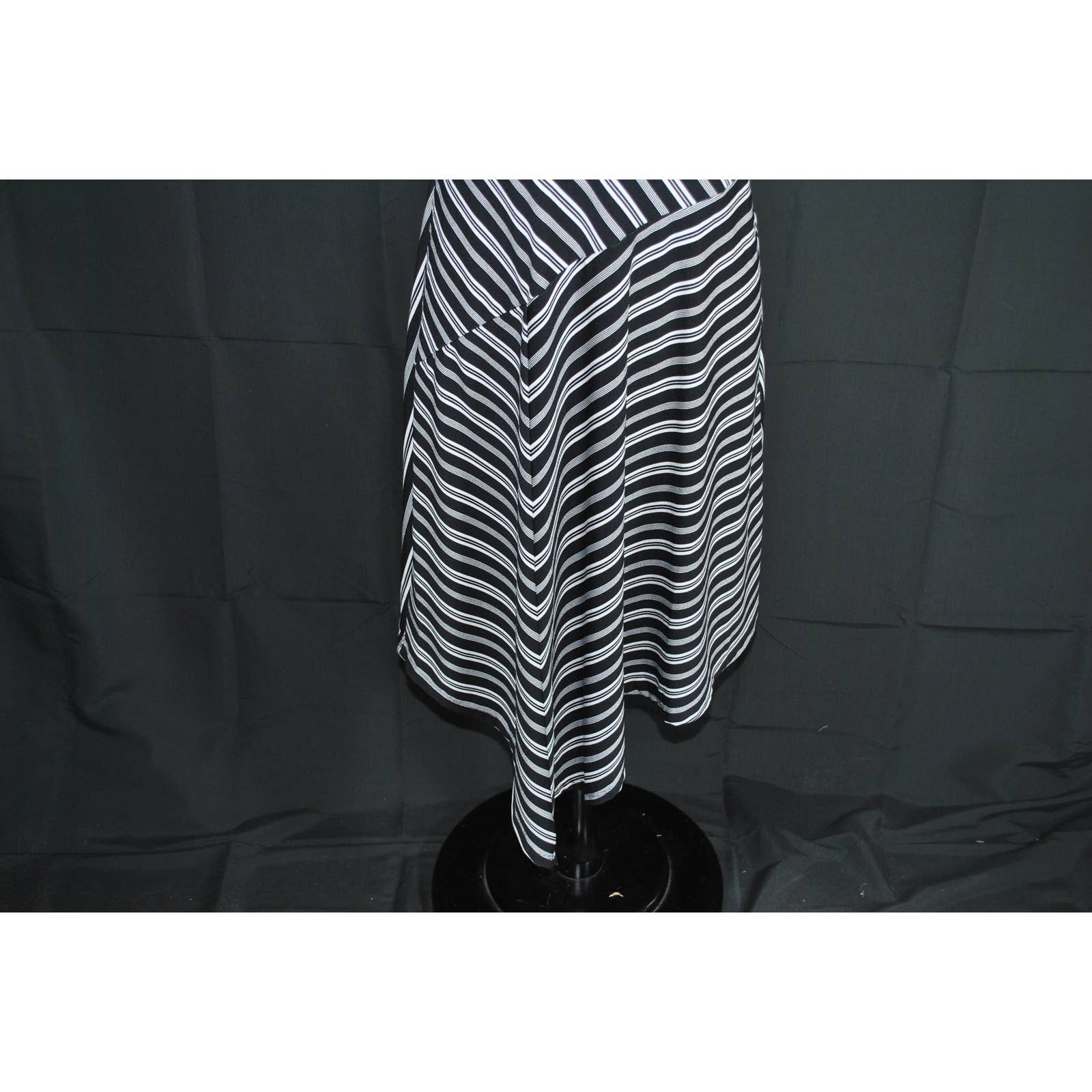 NWT Banana Republic Black and White Striped Dress - S