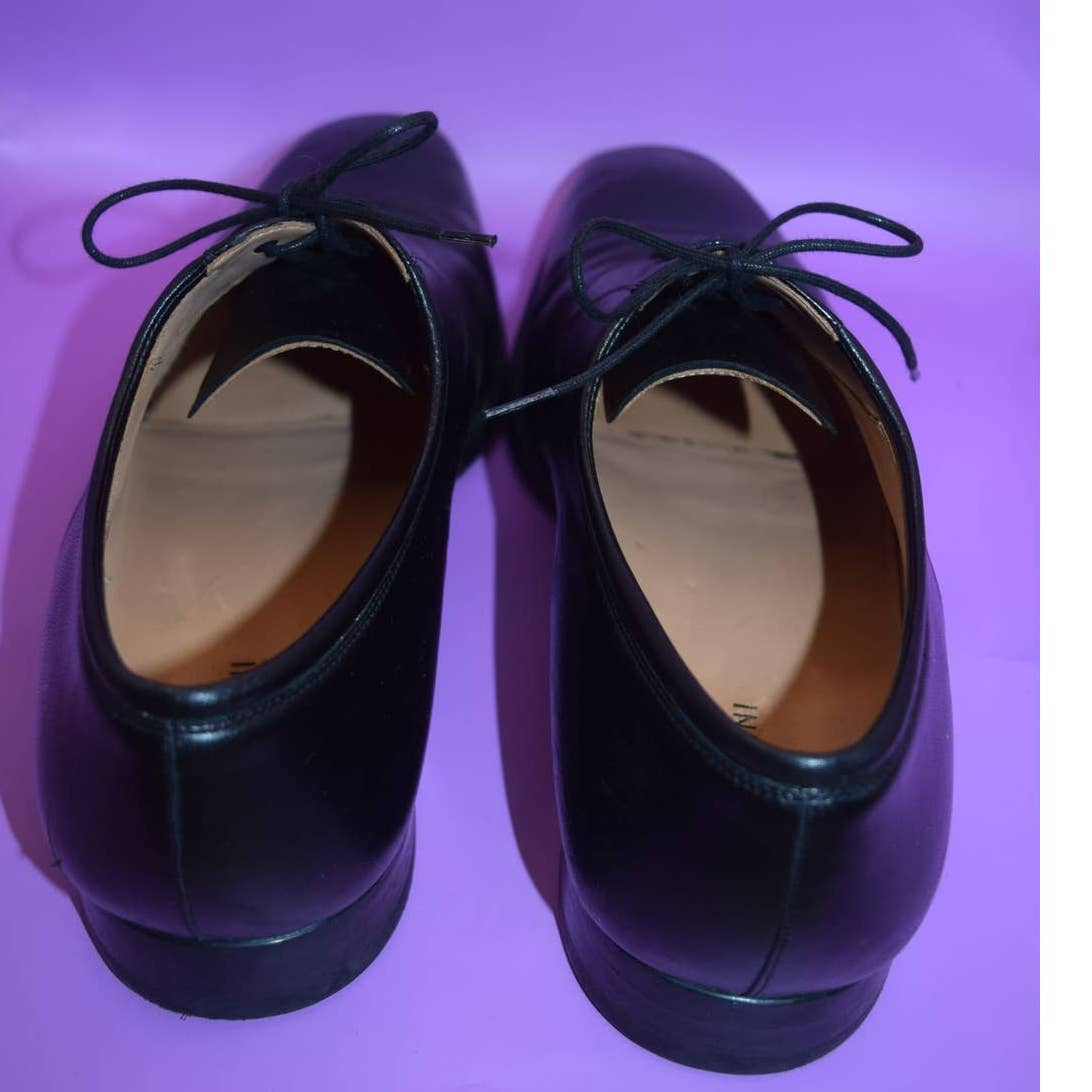 Magnanni Black Leather Cap Toe Shoes - 10.5 D