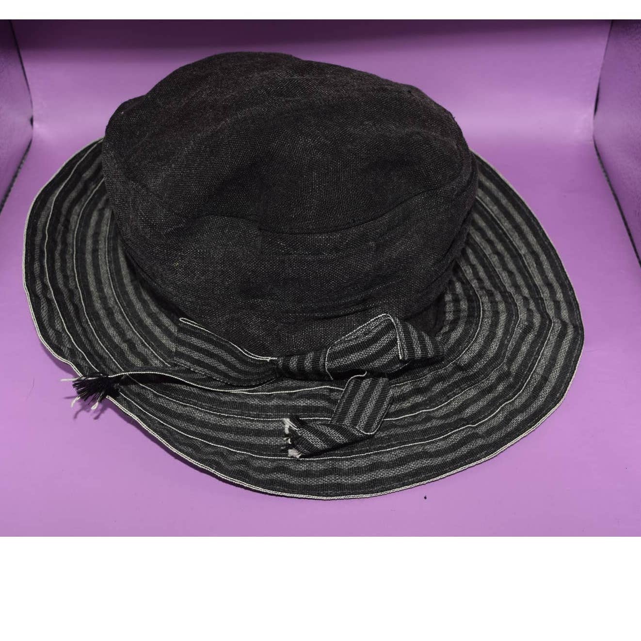 Vintage Handmade Gray Linen Chambray Bucket Hat